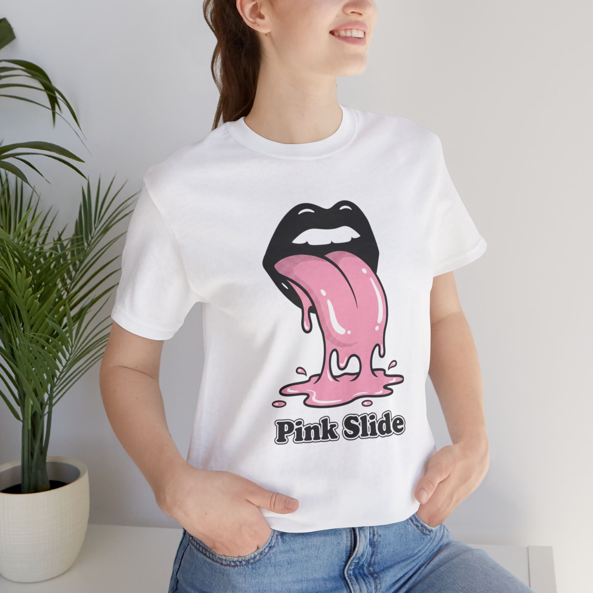 Pink Slide Graphic Tee - Retro Pop Streetwear T-Shirt