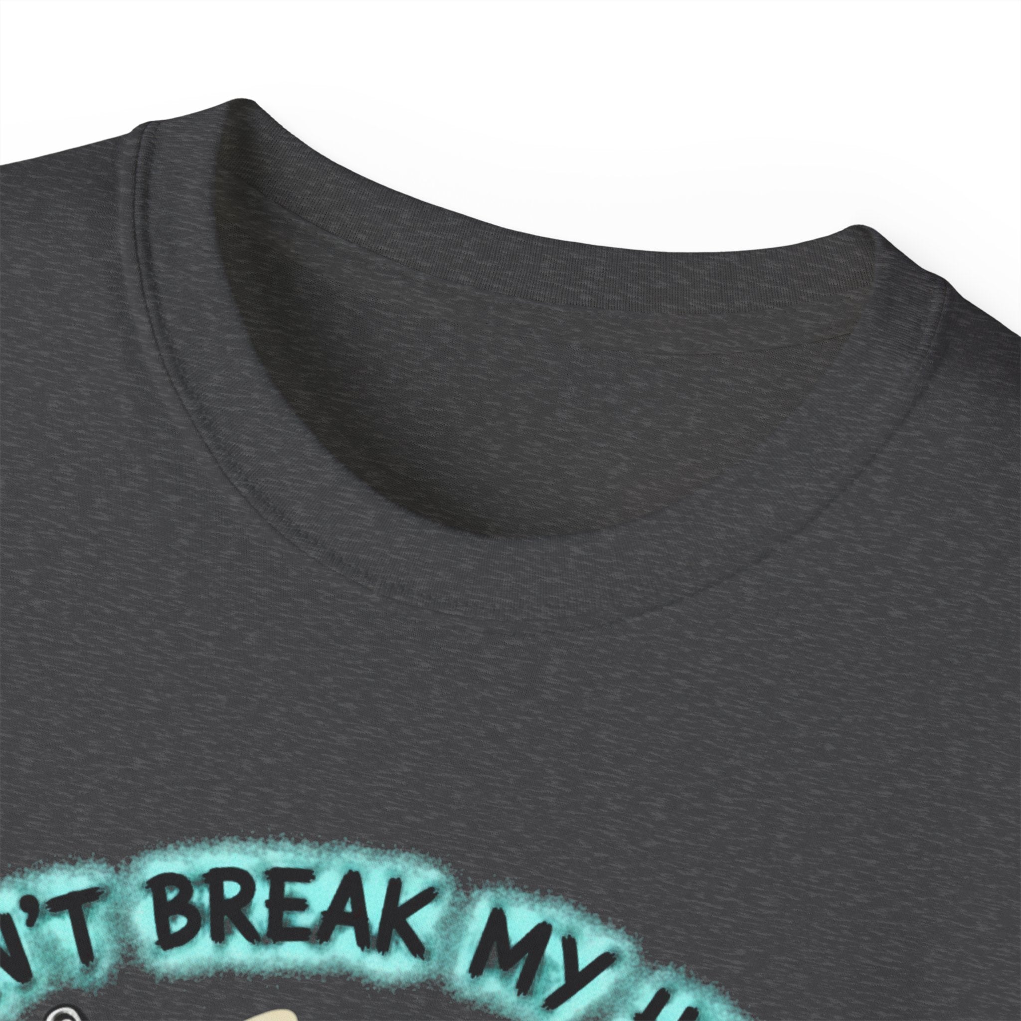 T-Shirt — "Don’t Break My Heart" Dripping Broken Heart Graphic Tee