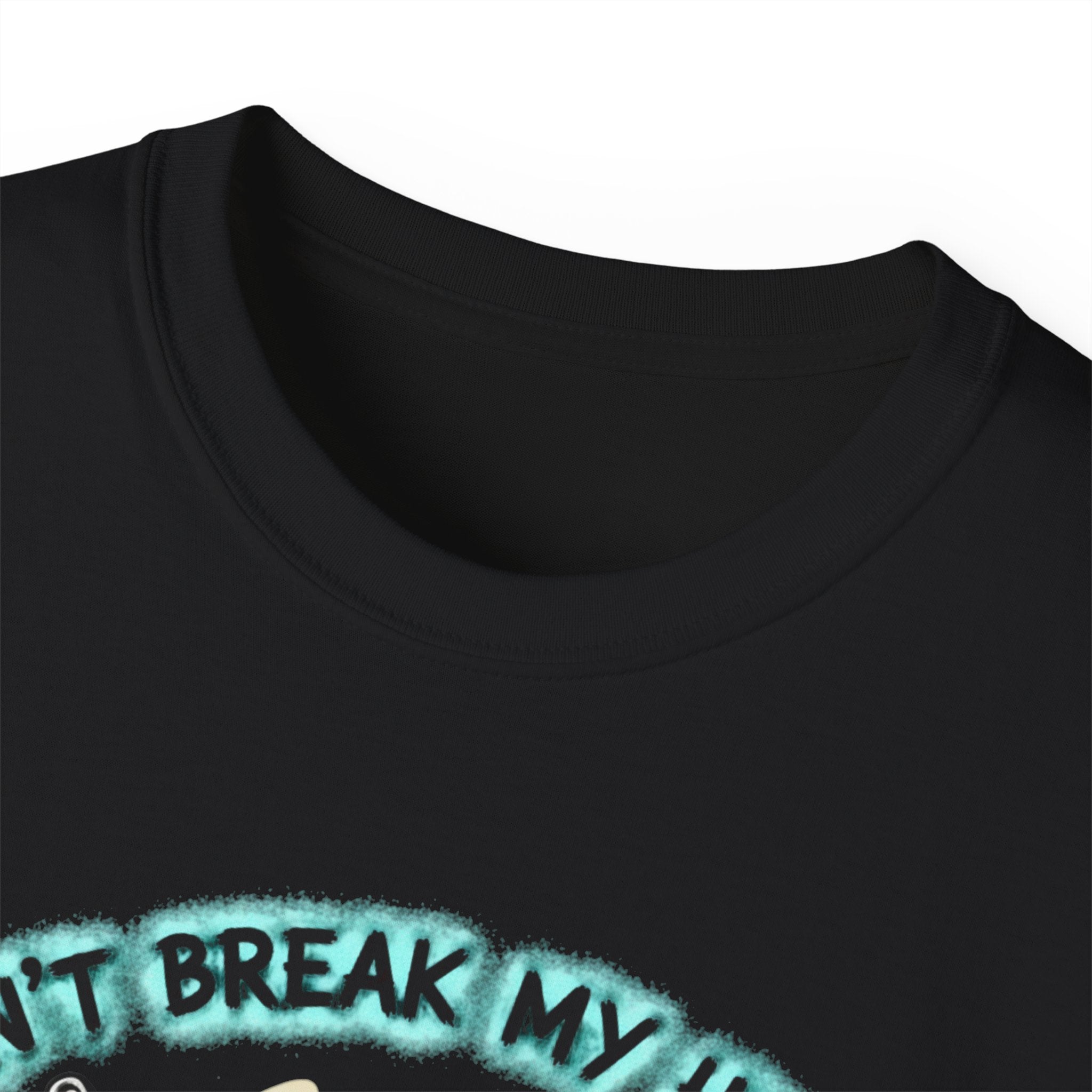 T-Shirt — "Don’t Break My Heart" Dripping Broken Heart Graphic Tee